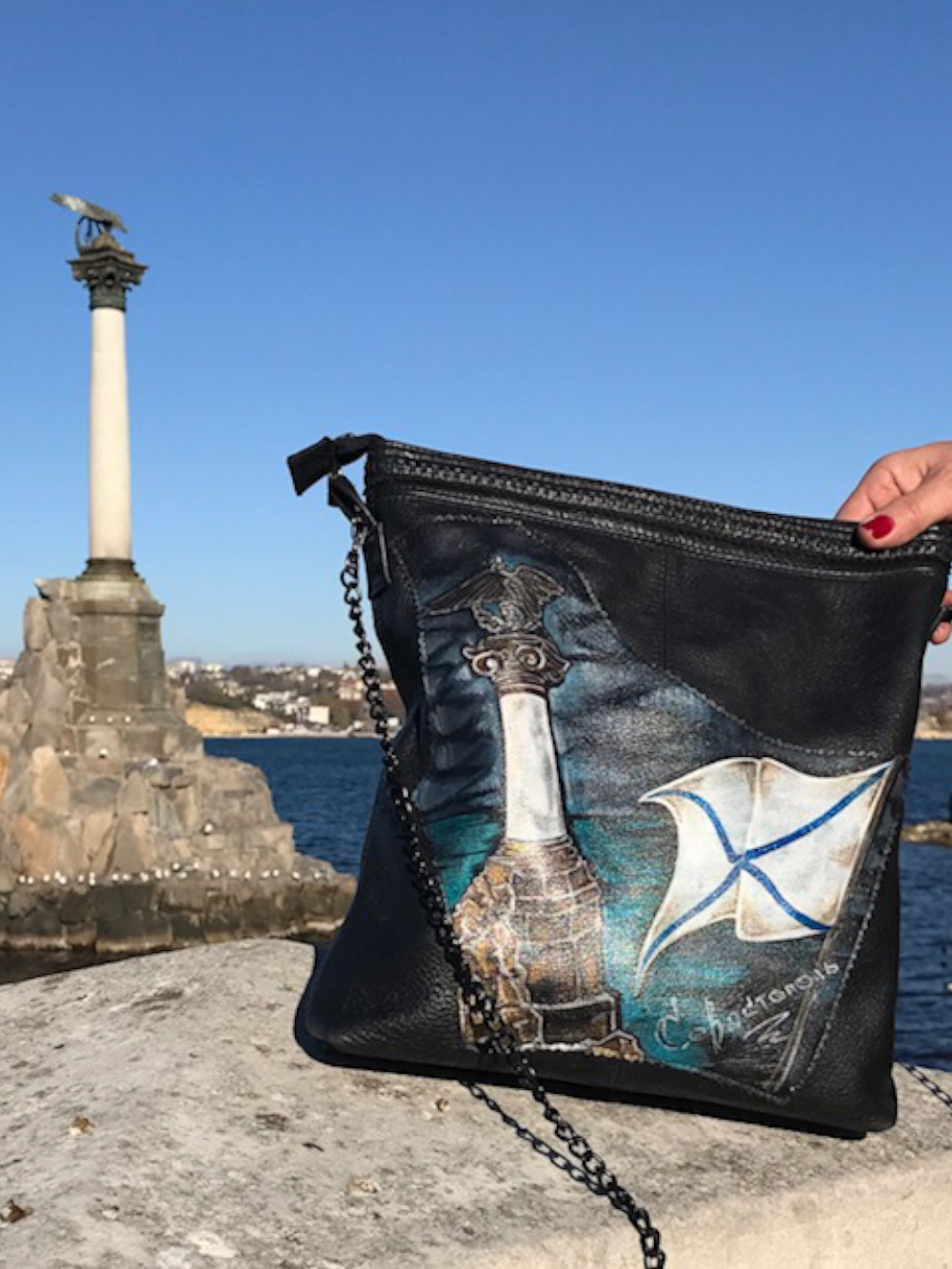 картинка кожаные  "Легенда" - Женская кожаная сумка с авторской росписью от Ирины Берзиной